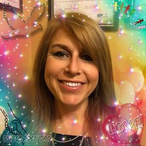 Meet your Posher, Evelyn